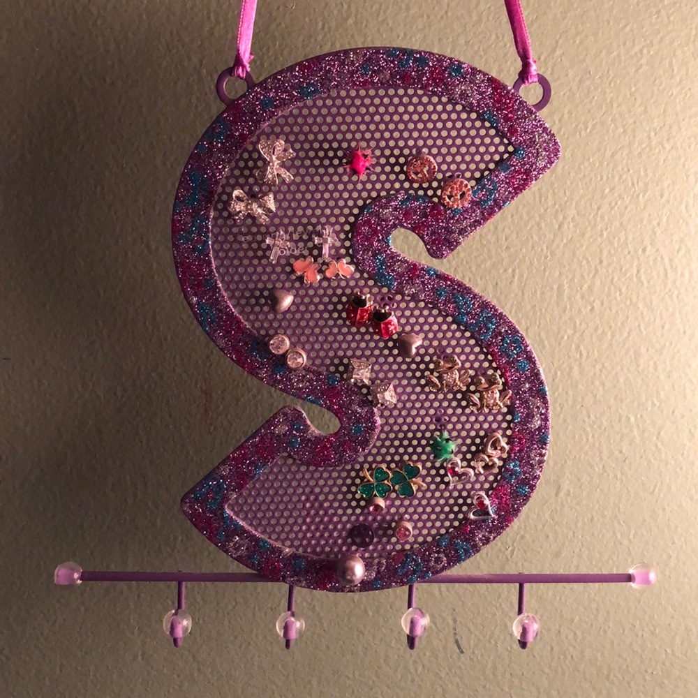 S EARRING HOLDER